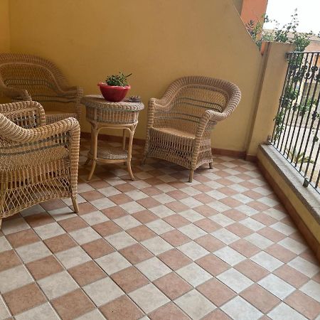 Appartamento Fausto Noce Con Garage Olbia Exteriér fotografie