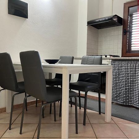 Appartamento Fausto Noce Con Garage Olbia Exteriér fotografie